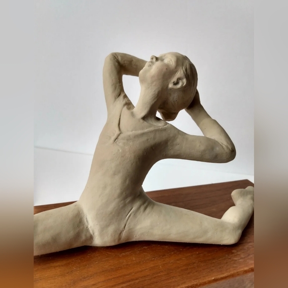 Vintage 70s Austin Productions Ballet Girl Statue Ceramic figurine 1978 dance - Picture 2 of 11